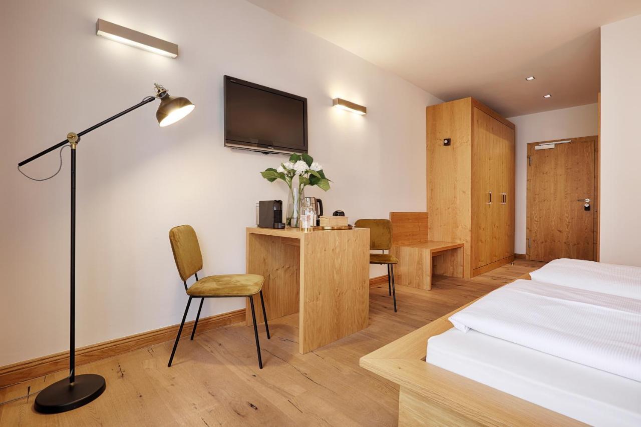 Hotel Wiener Botschaft In Veitshoechheim Bagian luar foto